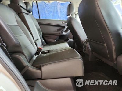 Zdjęcie 11 z 13 samochodu: 2018 VOLKSWAGEN TIGUAN SE VIN:3VV3B7AX6JM096700 - miniatura