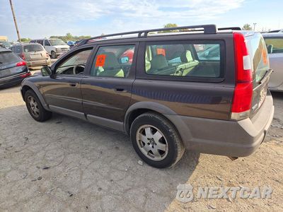 Drugie zdjęcie samochodu z przodu: 2001 VOLVO V70 XC VIN:YV1SZ58D811002958 - miniatura