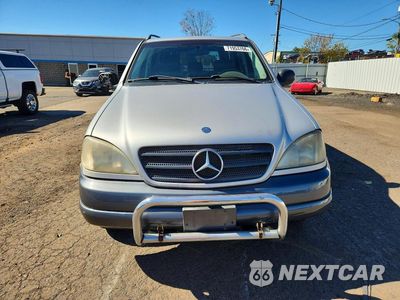 Piąte zdjęcie samochodu w środku: 1999 MERCEDES-BENZ ML 320 VIN:4JGAB54E3XA117914 - miniatura