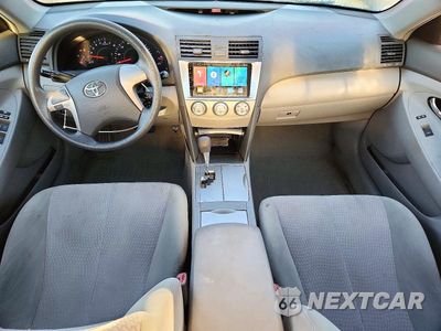 Zdjęcie 8 z 12 samochodu: 2010 TOYOTA CAMRY LE VIN:4T4BF3EK8AR033018 - miniatura
