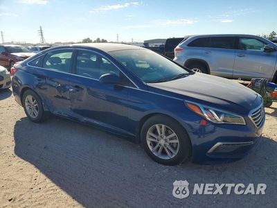Czwarte zdjęcie samochodu z boku: 2015 HYUNDAI SONATA SE VIN:5NPE24AF5FH193610 - miniatura