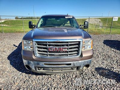 Piąte zdjęcie samochodu w środku: 2008 GMC SIERRA K2500 HEAVY DUTY VIN:1GTHK23678F199257 - miniatura