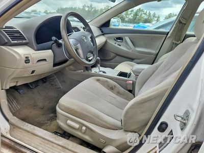 Zdjęcie 7 z 12 samochodu: 2010 TOYOTA CAMRY LE VIN:4T1BF3EK6AU576118 - miniatura