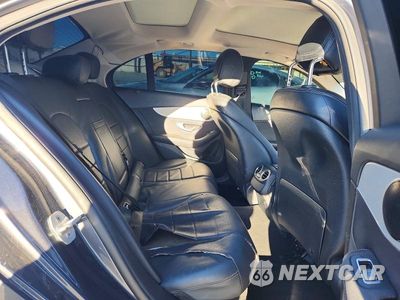 Zdjęcie 10 z 12 samochodu: 2016 MERCEDES-BENZ C 300 VIN:55SWF4JB4GU147335 - miniatura