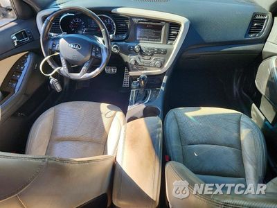 Zdjęcie 8 z 12 samochodu: 2013 KIA OPTIMA SX VIN:5XXGR4A68DG158749 - miniatura
