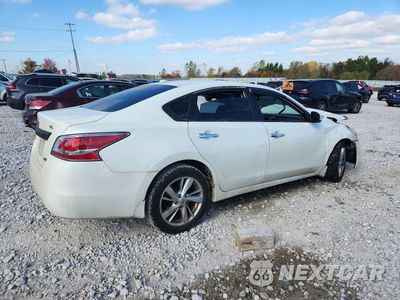 Trzecie zdjęcie samochodu z tyłu: 2015 NISSAN ALTIMA 2.5 VIN:1N4AL3AP8FN890340 - miniatura