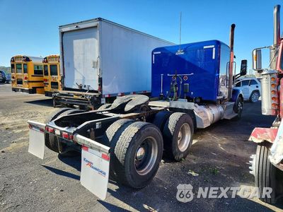 Trzecie zdjęcie samochodu z tyłu: 2017 PETERBILT 579 SEMI TRUCK VIN:1XPBDP9X9HD420686 - miniatura
