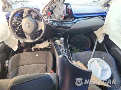 Zdjęcie 8 z 13 samochodu: 2020 TOYOTA C-HR XLE VIN:JTNKHMBX4L1091867 - miniatura