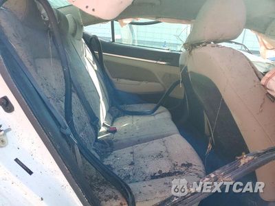 Zdjęcie 10 z 12 samochodu: 2019 HYUNDAI ELANTRA SE VIN:5NPD84LF8KH475743 - miniatura