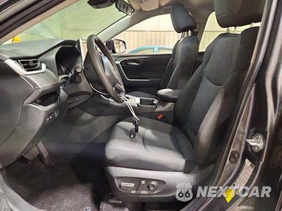 Zdjęcie 7 z 13 samochodu: 2025 TOYOTA RAV4 HYBRID XLE VIN:4T3RWRFV2SU191576 - miniatura