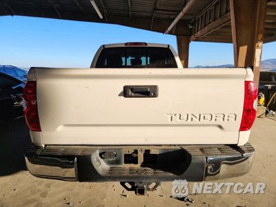 Zdjęcie 6 z 12 samochodu: 2018 TOYOTA TUNDRA SR5 VIN:5TFUY5F18JX770057 - miniatura