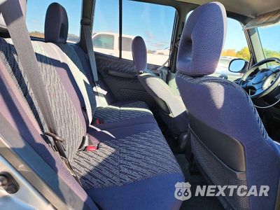 Zdjęcie 10 z 13 samochodu: 1998 TOYOTA RAV4 BASE VIN:JT3HP10V7W7100570 - miniatura