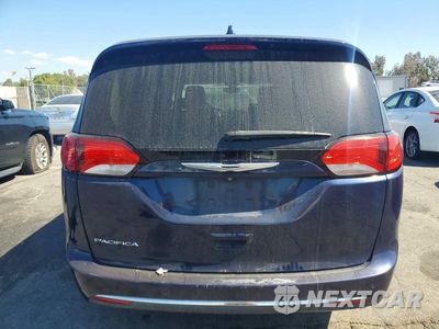 Zdjęcie 6 z 13 samochodu: 2017 CHRYSLER PACIFICA TOURING L VIN:2C4RC1BG4HR583897 - miniatura