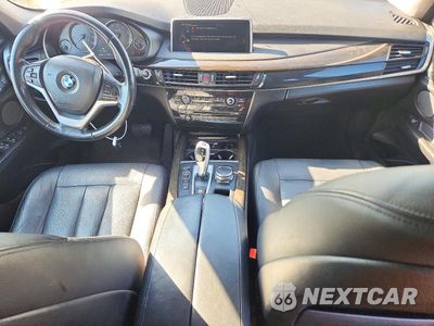 Zdjęcie 8 z 13 samochodu: 2016 BMW X5 XDRIVE35I VIN:5UXKR0C55G0P20702 - miniatura