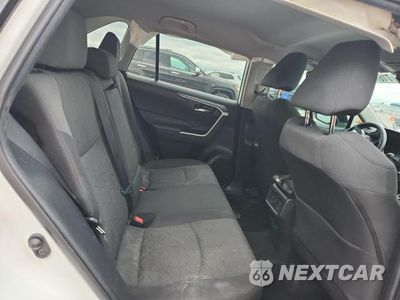 Zdjęcie 11 z 13 samochodu: 2021 TOYOTA RAV4 XLE VIN:2T3W1RFV1MC091202 - miniatura