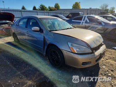 Czwarte zdjęcie samochodu z boku: 2006 HONDA ACCORD EX VIN:1HGCM56726A166785 - miniatura