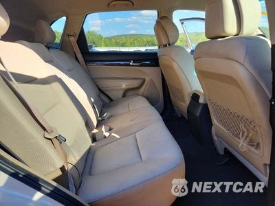 Zdjęcie 11 z 13 samochodu: 2011 KIA SORENTO VIN:5XYKT3A13BG125614 - miniatura
