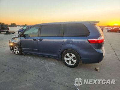 Drugie zdjęcie samochodu z przodu: 2015 TOYOTA SIENNA L 7-PASSENGER VIN:5TDZK3DC8FS642835 - miniatura