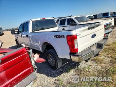 Drugie zdjęcie samochodu z przodu: 2017 FORD F250 SUPER DUTY VIN:1FT7W2B60HEE94997 - miniatura