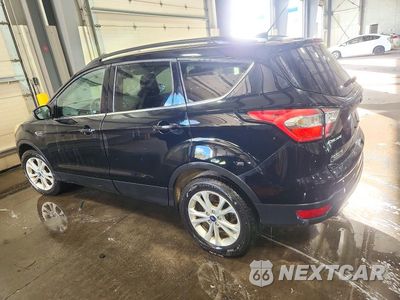Drugie zdjęcie samochodu z przodu: 2018 FORD ESCAPE SE VIN:1FMCU9GD2JUC58699 - miniatura