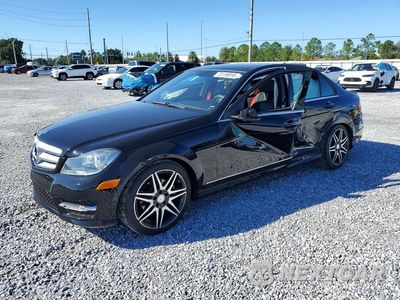 2013 MERCEDES-BENZ C 250 WDDGF4HB5DA836600 - główne zdjęcie licytacji z USA - miniatura