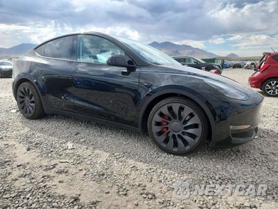 Czwarte zdjęcie samochodu z boku: 2025 TESLA MODEL Y VIN:7SAYGDEF9SF299286 - miniatura