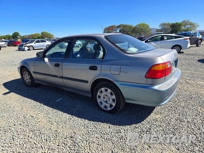 Drugie zdjęcie samochodu z przodu: 1999 HONDA CIVIC LX VIN:2HGEJ6679XH562660 - miniatura