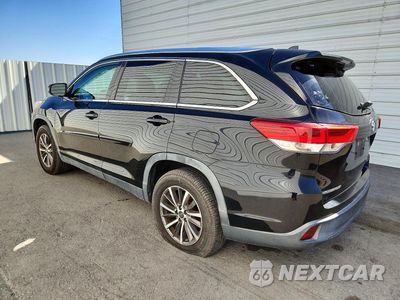 Drugie zdjęcie samochodu z przodu: 2019 TOYOTA HIGHLANDER XLE VIN:5TDKZRFH6KS345842 - miniatura