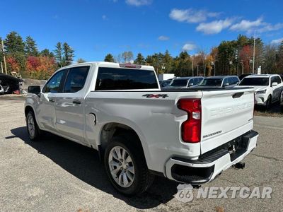 Trzecie zdjęcie samochodu z tyłu: 2020 CHEVROLET SILVERADO K1500 CUSTOM VIN:1GCUYBEF7LZ103659 - miniatura