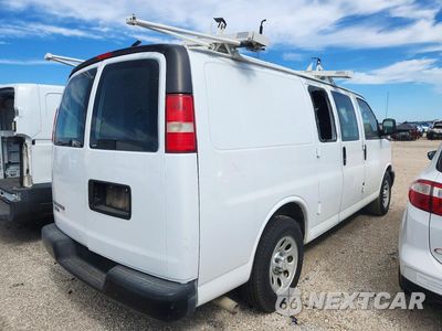 Trzecie zdjęcie samochodu z tyłu: 2013 CHEVROLET EXPRESS G1500 VIN:1GCSGAFXXD1116966 - miniatura