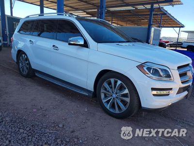 Czwarte zdjęcie samochodu z boku: 2014 MERCEDES-BENZ GL 350 BLUETEC VIN:4JGDF2EE0EA402193 - miniatura