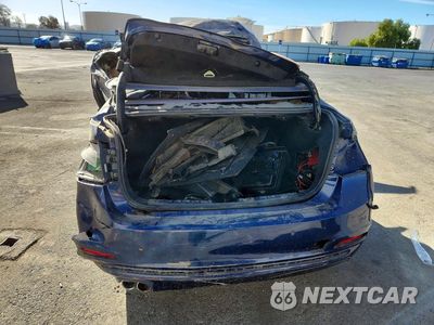 Zdjęcie 6 z 13 samochodu: 2017 BMW 330 XI VIN:WBA8D9G3XHNU66056 - miniatura