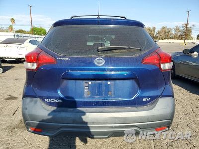 Zdjęcie 6 z 12 samochodu: 2018 NISSAN KICKS SV VIN:3N1CP5CUXJL530763 - miniatura