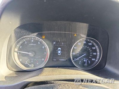 Zdjęcie 9 z 13 samochodu: 2018 HYUNDAI ELANTRA SEL VIN:5NPD84LF9JH319774 - miniatura