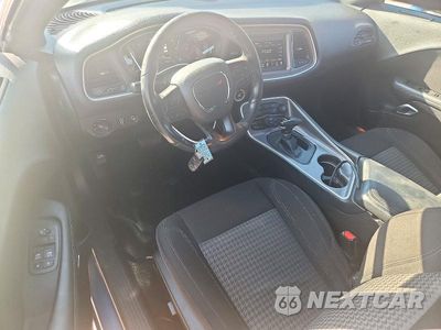 Zdjęcie 8 z 12 samochodu: 2022 DODGE CHALLENGER SXT VIN:2C3CDZAG6NH223667 - miniatura