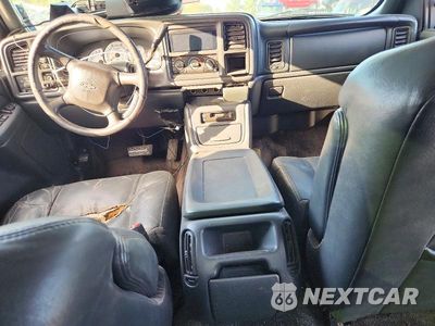 Zdjęcie 8 z 12 samochodu: 2002 CHEVROLET AVALANCHE K1500 VIN:3GNEK13T32G162657 - miniatura