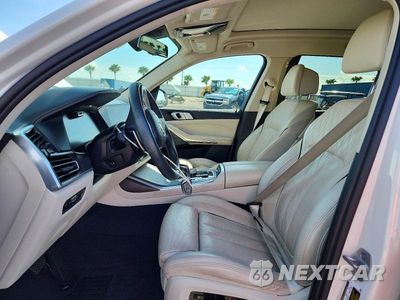 Zdjęcie 7 z 14 samochodu: 2021 BMW X7 XDRIVE40I VIN:5UXCW2C08M9E96820 - miniatura