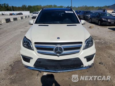 Piąte zdjęcie samochodu w środku: 2015 MERCEDES-BENZ GL 550 4MATIC VIN:4JGDF7DE0FA577107 - miniatura
