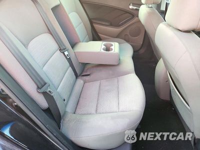 Zdjęcie 10 z 12 samochodu: 2014 KIA FORTE EX VIN:KNAFX4A84E5053227 - miniatura