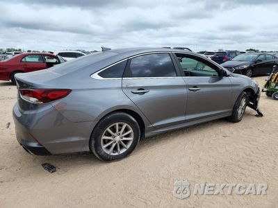 Trzecie zdjęcie samochodu z tyłu: 2019 HYUNDAI SONATA SE VIN:5NPE24AF1KH734498 - miniatura
