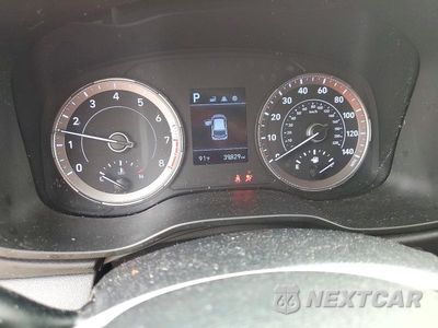 Zdjęcie 9 z 14 samochodu: 2022 HYUNDAI VENUE SEL VIN:KMHRC8A34NU149853 - miniatura