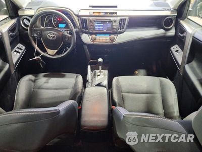 Zdjęcie 8 z 13 samochodu: 2015 TOYOTA RAV4 XLE VIN:JTMRFREV8FD156352 - miniatura