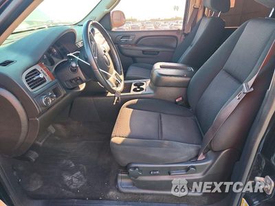 Zdjęcie 7 z 12 samochodu: 2011 GMC YUKON SLE VIN:1GKS1AE06BR378153 - miniatura