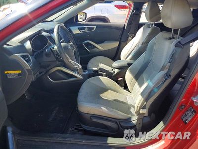 Zdjęcie 7 z 12 samochodu: 2013 HYUNDAI VELOSTER BASE VIN:KMHTC6AD1DU109800 - miniatura