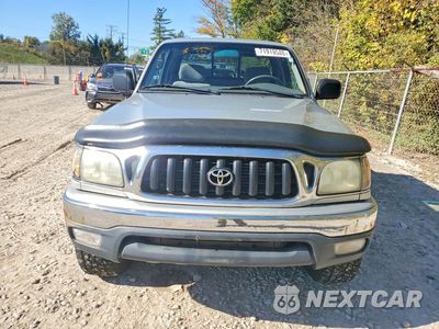 Piąte zdjęcie samochodu w środku: 2001 TOYOTA TACOMA V6 VIN:5TEWN72N41Z837963 - miniatura