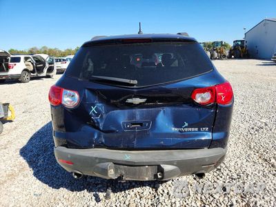 Zdjęcie 6 z 13 samochodu: 2010 CHEVROLET TRAVERSE LTZ VIN:1GNLRHED3AS117615 - miniatura