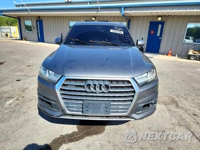 Piąte zdjęcie samochodu w środku: 2017 AUDI Q7 PREMIUM PLUS VIN:WA1LAAF70HD058211 - miniatura