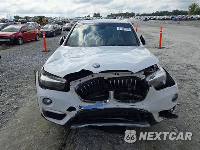 Piąte zdjęcie samochodu w środku: 2018 BMW X1 XDRIVE28I VIN:WBXHT3Z30J4A66167 - miniatura