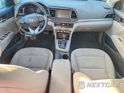 Zdjęcie 8 z 12 samochodu: 2019 HYUNDAI ELANTRA VALUE EDITION VIN:5NPD84LF6KH479273 - miniatura