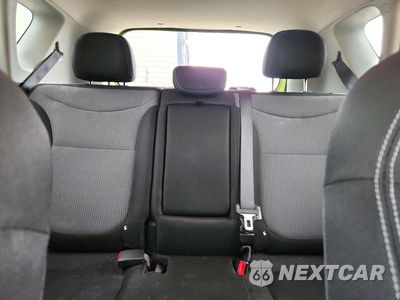 Zdjęcie 10 z 14 samochodu: 2017 KIA SOUL + VIN:KNDJP3A50H7882883 - miniatura